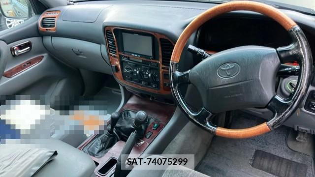 Toyota LAND CRUISER 2001-10 8280883-2