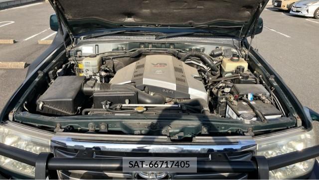 Toyota LAND CRUISER 2005-05 8280986-7
