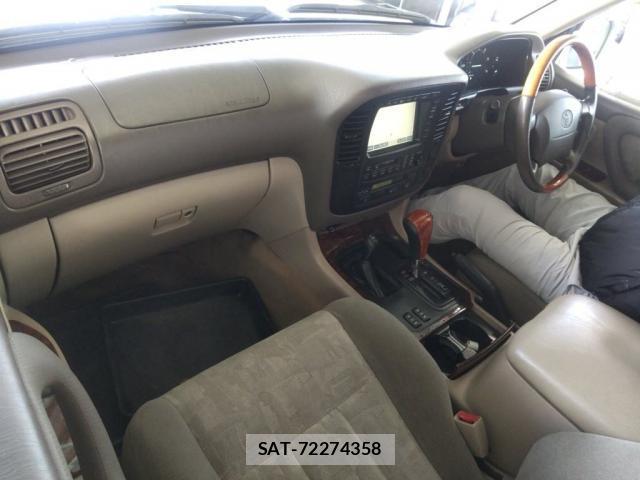 Toyota LAND CRUISER 2002 8283086-2
