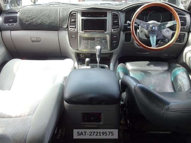 Toyota LAND CRUISER 2003-10 8285827-13