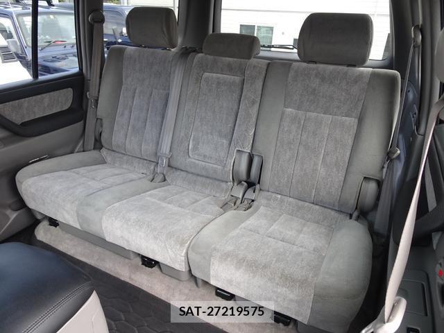 Toyota LAND CRUISER 2003-10 8285827-17
