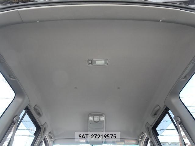 Toyota LAND CRUISER 2003-10 8285827-19