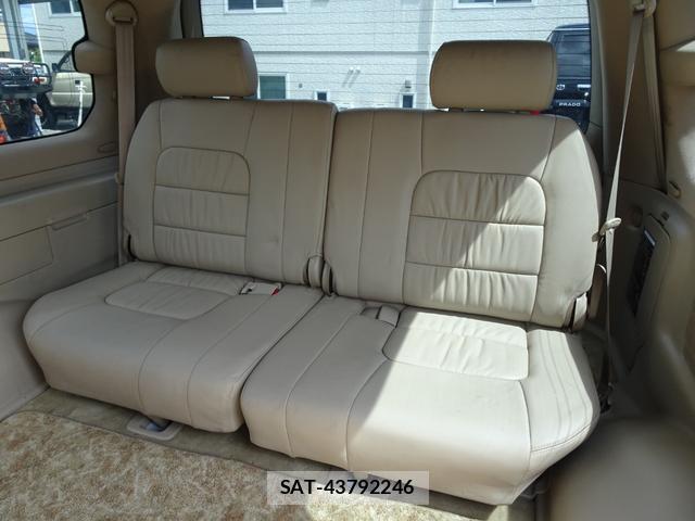 Toyota LAND CRUISER 2003-08 8285828-19