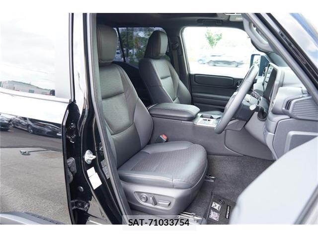 Toyota Land Cruiser 250 2024-08 8278106-12