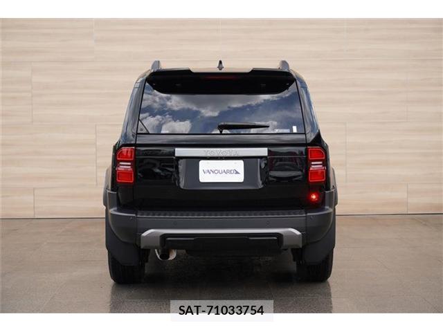 Toyota Land Cruiser 250 2024-08 8278106-3