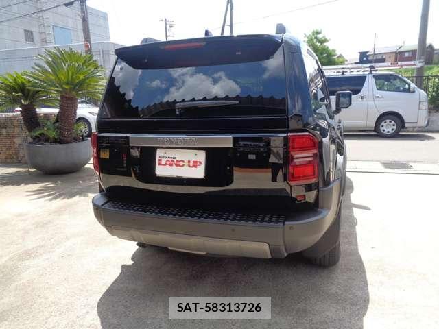Toyota Land Cruiser 250 2026-07 8280386-3