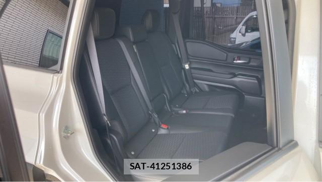 Toyota Land Cruiser 250 2025-05 8280585-6
