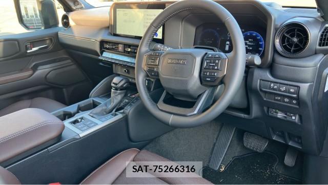 Toyota Land Cruiser 250 2025-06 8280903-2