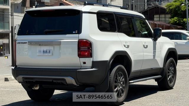 Toyota Land Cruiser 250 2024-12 8281099-12
