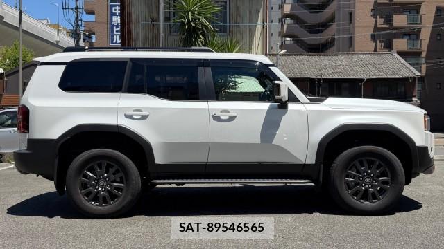 Toyota Land Cruiser 250 2024-12 8281099-3