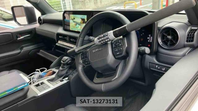 Toyota Land Cruiser 250 2025-11 8281305-16