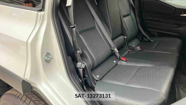 Toyota Land Cruiser 250 2025-11 8281305-6