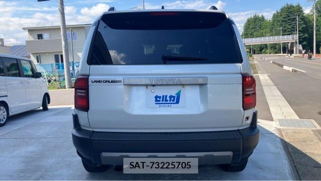 Toyota Land Cruiser 250 2025-01 8281521-1