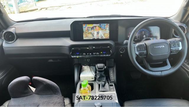 Toyota Land Cruiser 250 2025-01 8281521-2