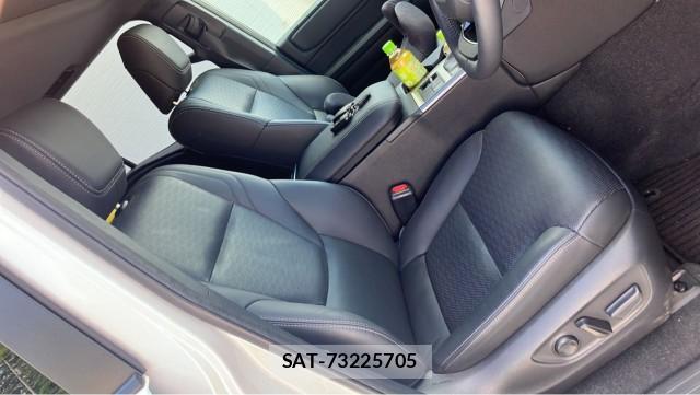 Toyota Land Cruiser 250 2025-01 8281521-5