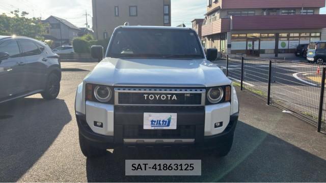 Toyota Land Cruiser 250 2025-02 8281570-9