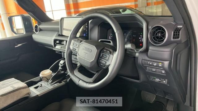 Toyota Land Cruiser 250 2024-08 8281585-16