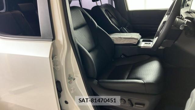 Toyota Land Cruiser 250 2024-08 8281585-5