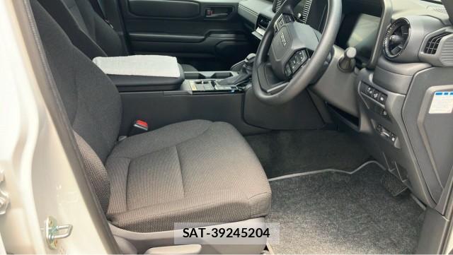 Toyota Land Cruiser 250 2026-04 8281658-5