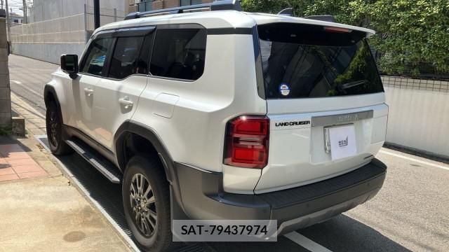 Toyota Land Cruiser 250 2024-10 8282165-12