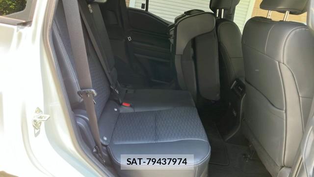 Toyota Land Cruiser 250 2024-10 8282165-6