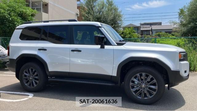Toyota Land Cruiser 250 2025-01 8282322-3