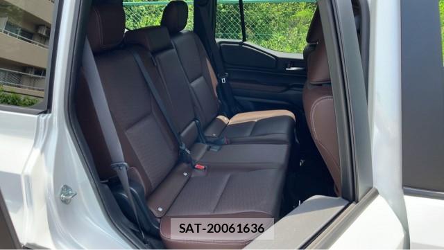 Toyota Land Cruiser 250 2025-01 8282322-6