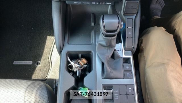 Toyota Land Cruiser 250 2025-06 8282377-14