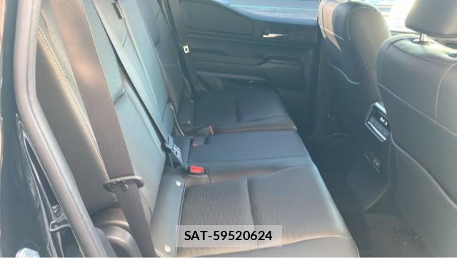 Toyota Land Cruiser 250 2025-07 8282504-6