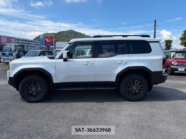 Toyota Land Cruiser 250 2024-10 8283341-10