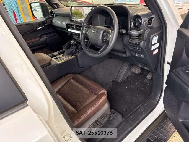 Toyota Land Cruiser 250 2024-12 8284239-3
