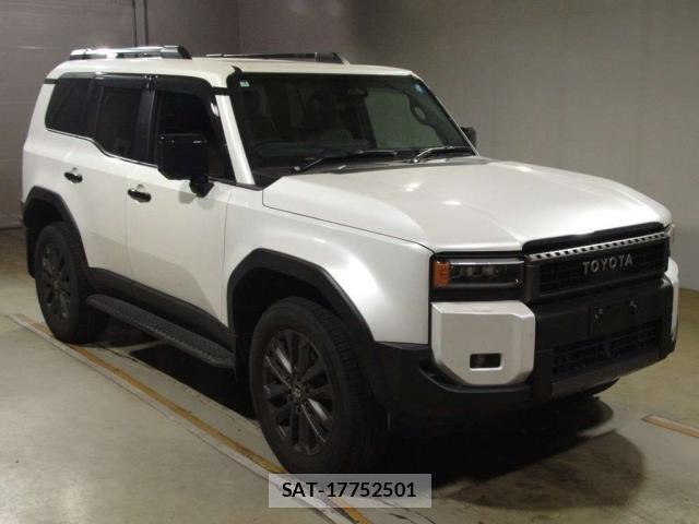 Toyota Land Cruiser 250 2025-01 8284240-0