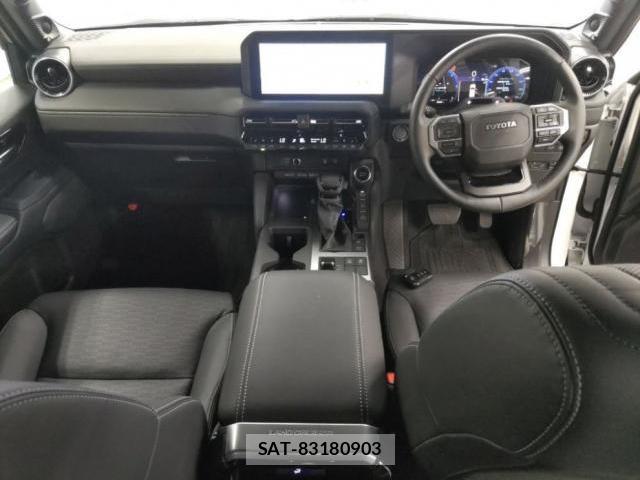 Toyota Land Cruiser 250 2024-09 8284772-2