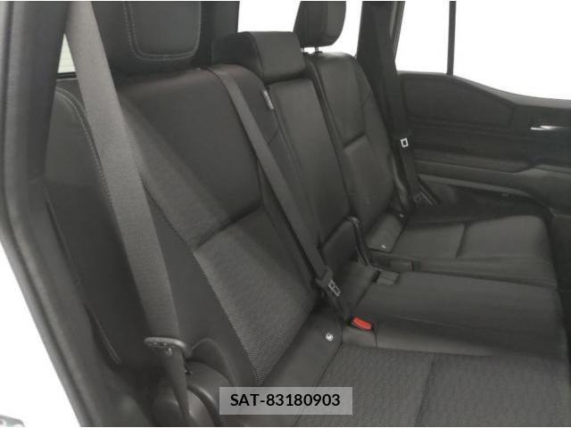 Toyota Land Cruiser 250 2024-09 8284772-5