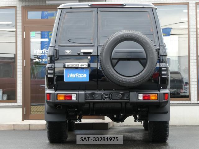 Toyota Land Cruiser 70 2025-10 8278832-14