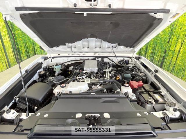 Toyota Land Cruiser 70 2025-06 8282631-14