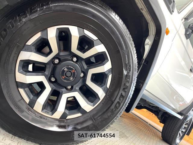 Toyota Land Cruiser 70 2024-01 8283226-12