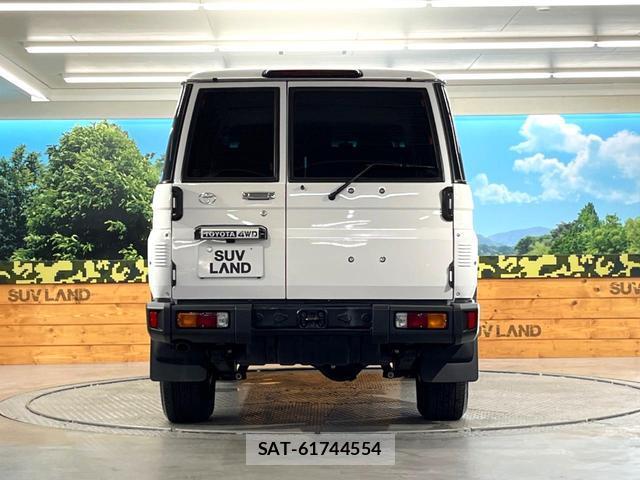 Toyota Land Cruiser 70 2024-01 8283226-14