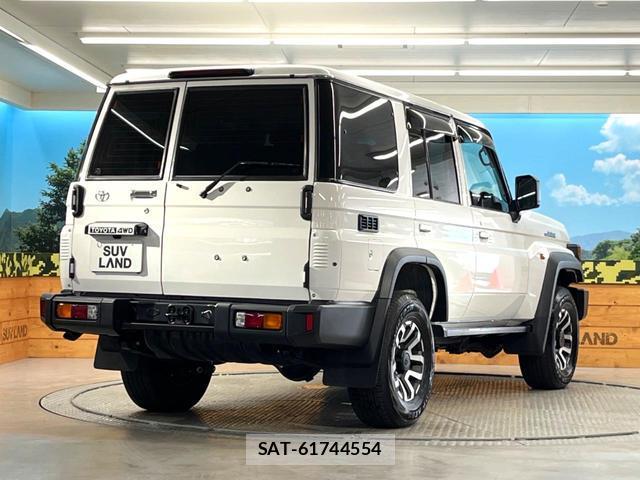 Toyota Land Cruiser 70 2024-01 8283226-16