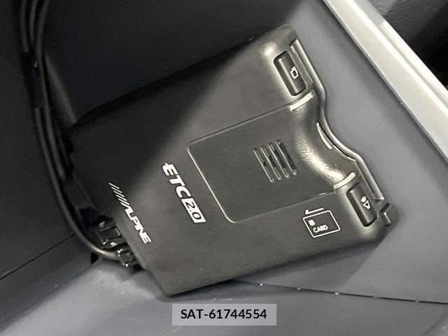 Toyota Land Cruiser 70 2024-01 8283226-5
