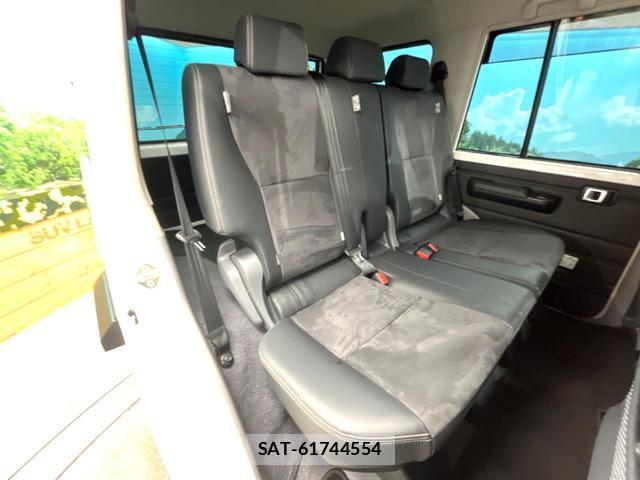 Toyota Land Cruiser 70 2024-01 8283226-8