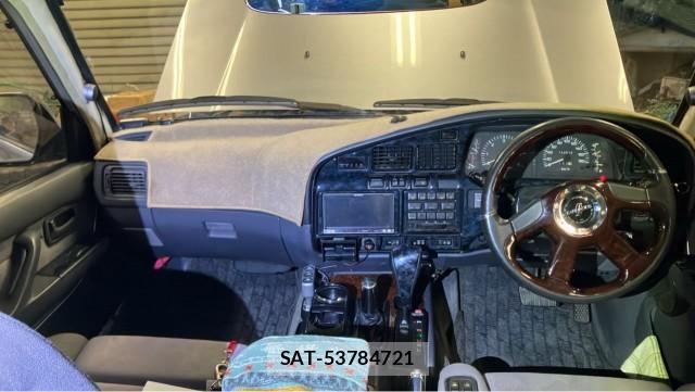Toyota Land Cruiser 80 1993-01 8281810-2