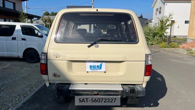 Toyota Land Cruiser 80 1993-05 8282214-1