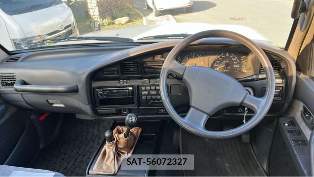 Toyota Land Cruiser 80 1993-05 8282214-2