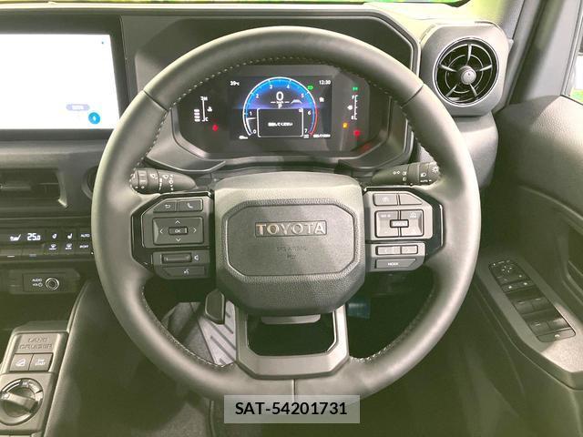 Toyota Land Cruiser FJ 2026-06 8277662-10