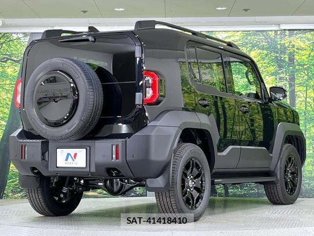 Toyota Land Cruiser FJ 2026-07 8279281-16