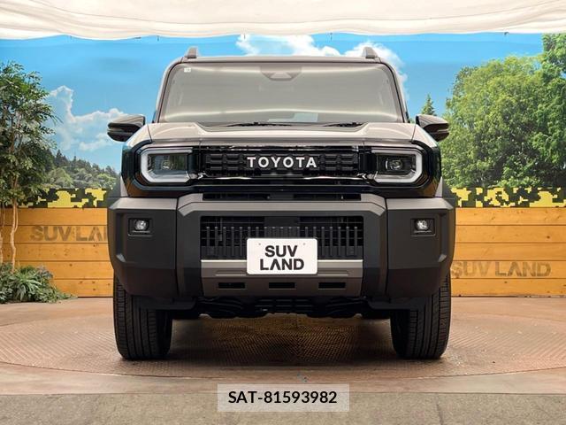Toyota Land Cruiser FJ 2026-07 8279804-13