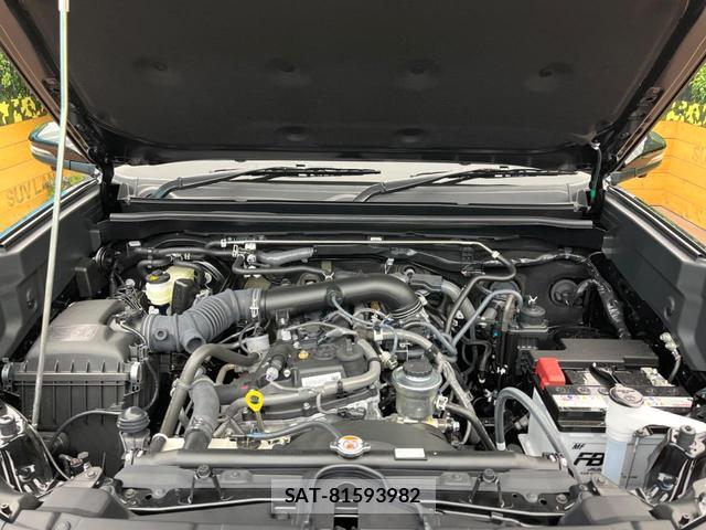 Toyota Land Cruiser FJ 2026-07 8279804-17