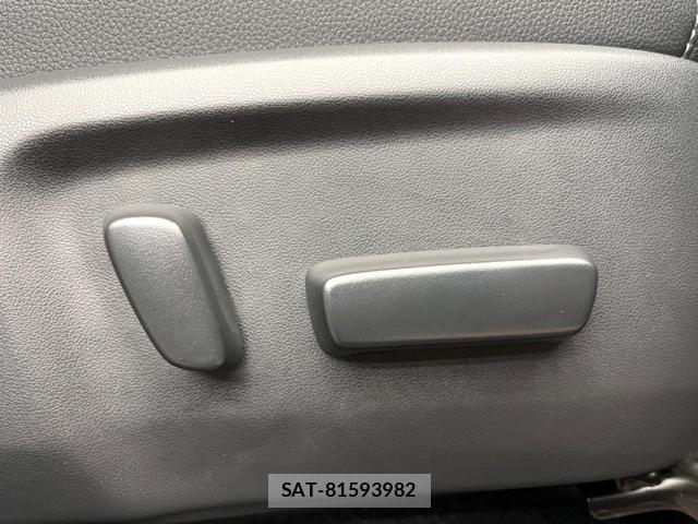 Toyota Land Cruiser FJ 2026-07 8279804-6