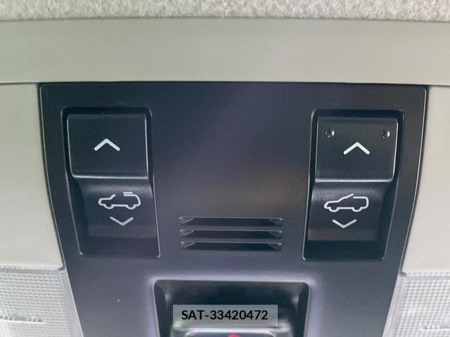 Toyota LAND CRUISER PRADO 2022-06 8278028-4
